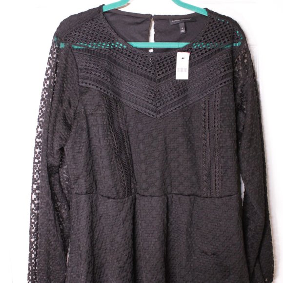 Lane Bryant Black lace overlay long sleeve peplum top. - Picture 3 of 9